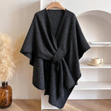 Dzianinowe Poncho Damskie Eleganckie do Stylizacji Warstwowych