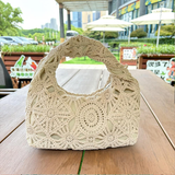 Koronkowa torebka ręczna lekka elegancka styl boho