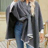 Elegancka Peleryna Damska Poncho do Stylizacji Miejskich