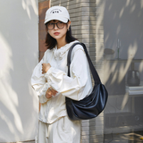 Minimalistyczna torebka na ramię miękka elegancka torba casual