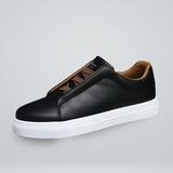 Męskie skórzane sneakersy w bieli, granacie i czerni