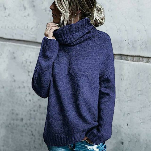 Dzianinowy Sweter Damski z Golfem o Luźnym Kroju