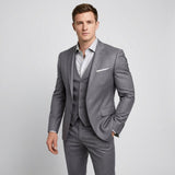 Męski trzyczęściowy garnitur slim fit z mieszanki wełny