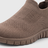 Damskie buty sportowe wsuwane z siatki