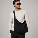 Pojemna minimalistyczna torba crossbody z regulowanym paskiem