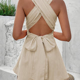 Sukienka Mini Halter z Odkrytymi Plecami