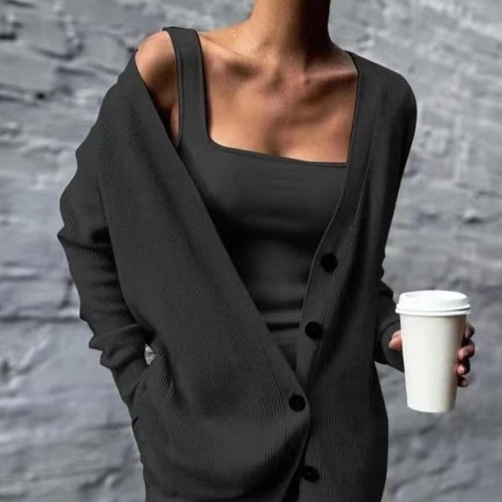 Komplet dzianinowy elegancki kardigan top spodnie stylowy