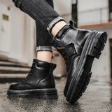 Sznurowane buty outdoorowe z antypoślizgową podeszwą