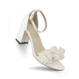 Eleganckie sandały na obcasie z kwiatami stylowe letnie buty