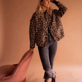 Damska kurtka bomber oversize w panterkę