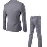 Dwuczęściowy męski garnitur o nowoczesnym slim fit