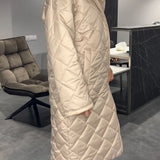 Długi płaszcz pikowany ciepły elegancki stylowy zimowy