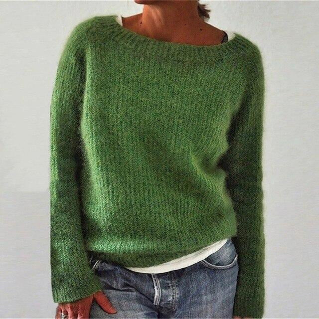 Miękki Sweter Damski o Klasycznym Kroju
