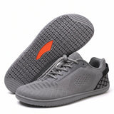 Uniwersalne sneakersy z szerokim przodem i siatkową cholewką