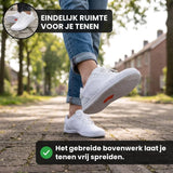 Uniwersalne sneakersy z szerokim przodem i siatkową cholewką