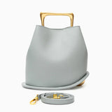 Elegancka Torebka Damska z Metalowym Uchwytem – Nowoczesny Kuferek